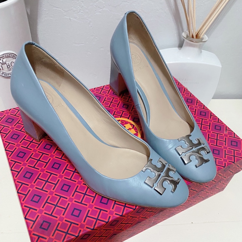 TORY BURCH Block Heel Pump- baby blue